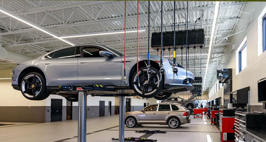 Trung tâm dịch vụ Liberty 24/7 cung cấp cứu hộ nhanh chóng và hỗ trợ khách hàng linh hoạt, giúp chủ xe tại đô thị lớn an tâm tối đa. Dịch vụ chuyên nghiệp, kết nối đa kênh, quy trình minh bạch tạo dựng niềm tin vững chắc.