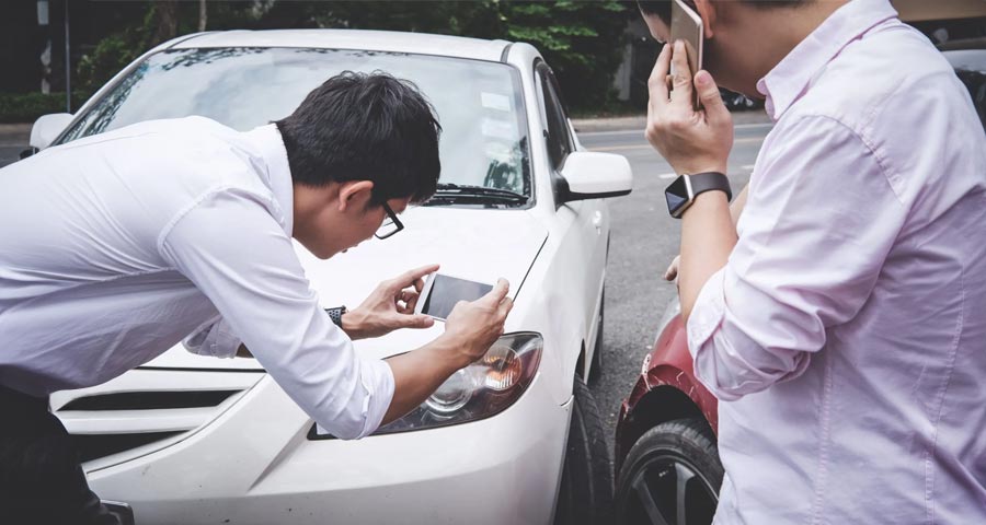 Tìm hiểu quy trình bồi thường bảo hiểm ô tô Liberty nhanh chóng và minh bạch. Hướng dẫn các bước thông báo, giám định, thanh toán cùng danh sách giấy tờ cần chuẩn bị giúp khách hàng nhận bồi thường thuận lợi nhất.