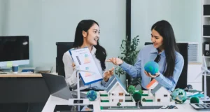 Bảo hiểm Nhà cửa Liberty bảo vệ ngôi nhà, tài sản bên trong và chi phí tân trang trước cháy nổ, thiên tai, tràn nước và nhiều rủi ro khác.